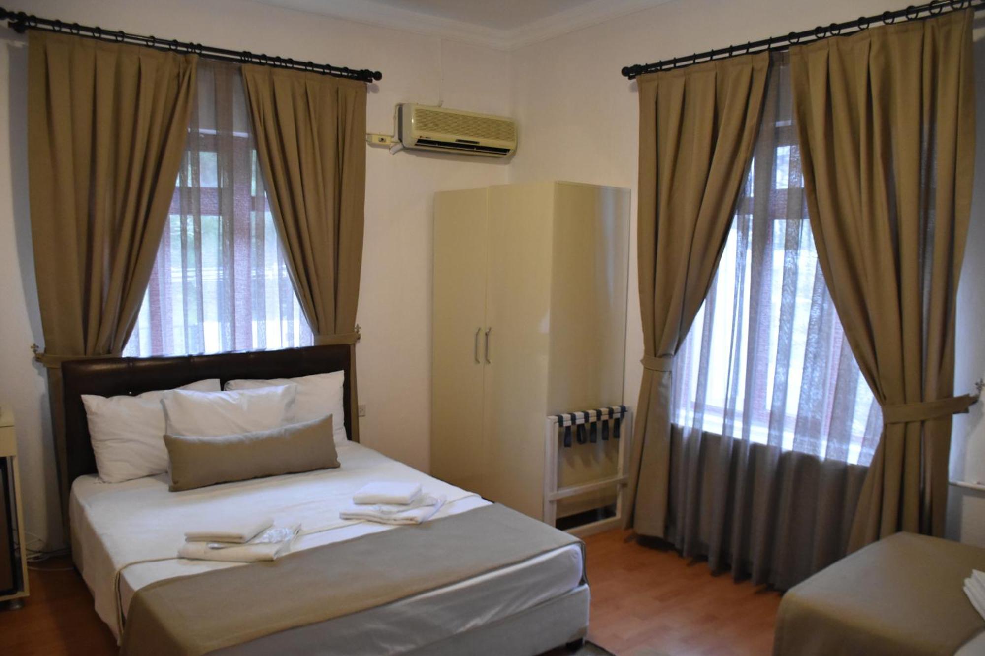 Soezer Otel Ayvalı المظهر الخارجي الصورة